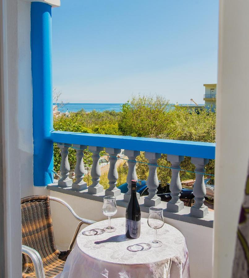 Poseidon Apartment Архангелос Экстерьер фото